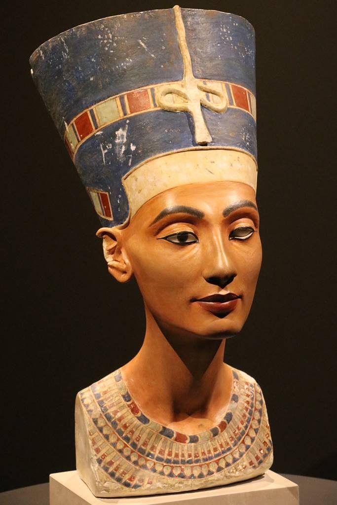 Néfertiti expo Toutankhamon Liège
