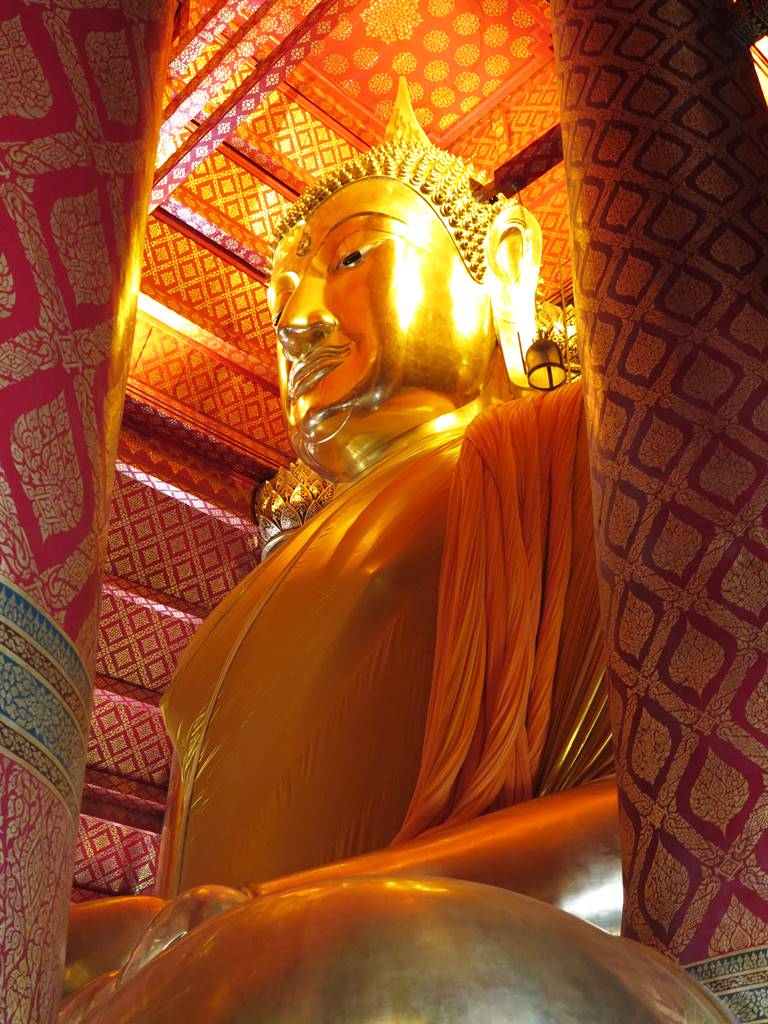 Ayutthaya Wat Phanan Choeng (12)