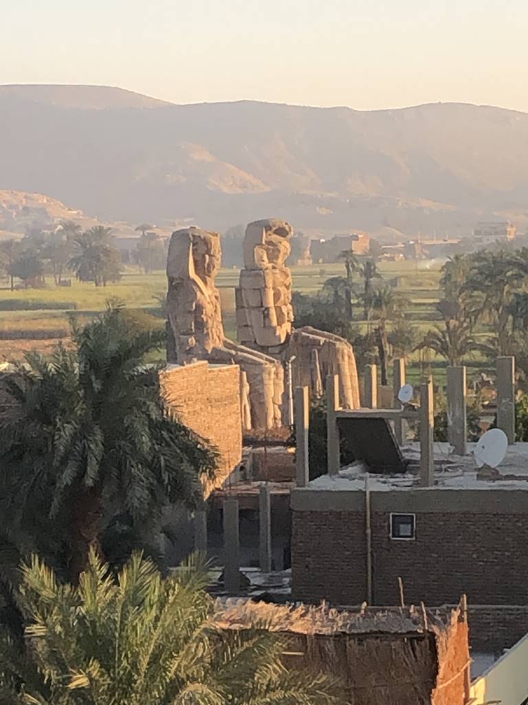 Louxor dans les airs (19) Louxor dans les airs (19)