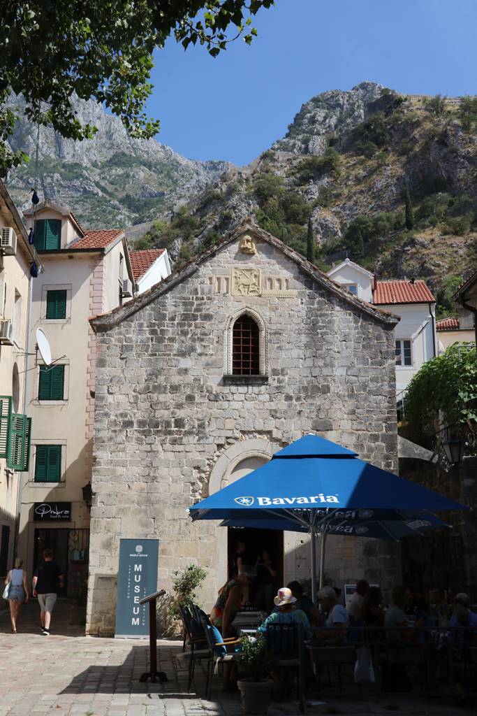 Cité médiévale de Kotor (14) Cité médiévale de Kotor (14)