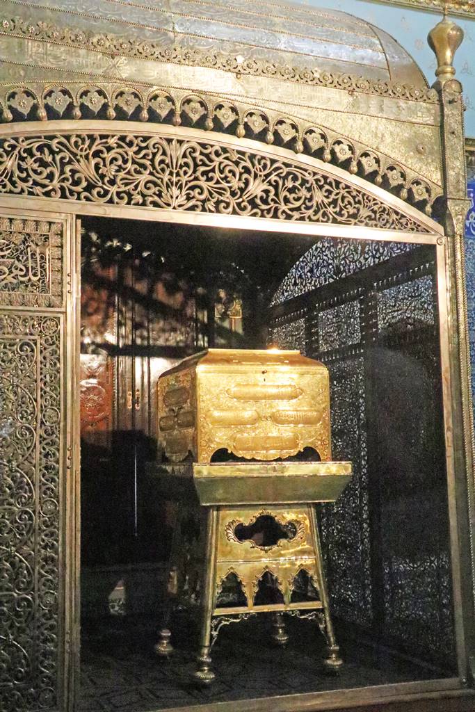 Pavillon du Saint Manteau (15)