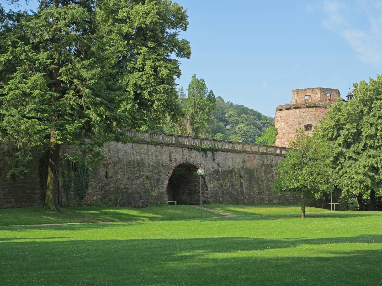 Mail boule promenade (21) Mail boule promenade (21)