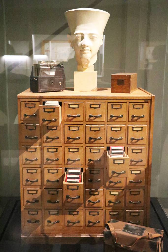 webBrux J Capart (15)