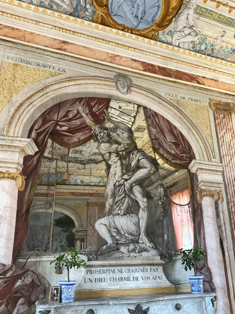 Château de Condé salon décoré par Jean-Baptiste Oudry (5)