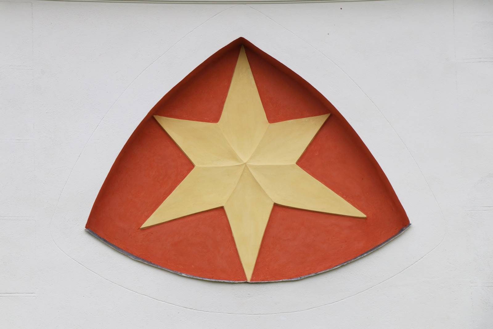 Eglise Saint-Jean-Népomucène (1) Eglise Saint-Jean-Népomucène (1)