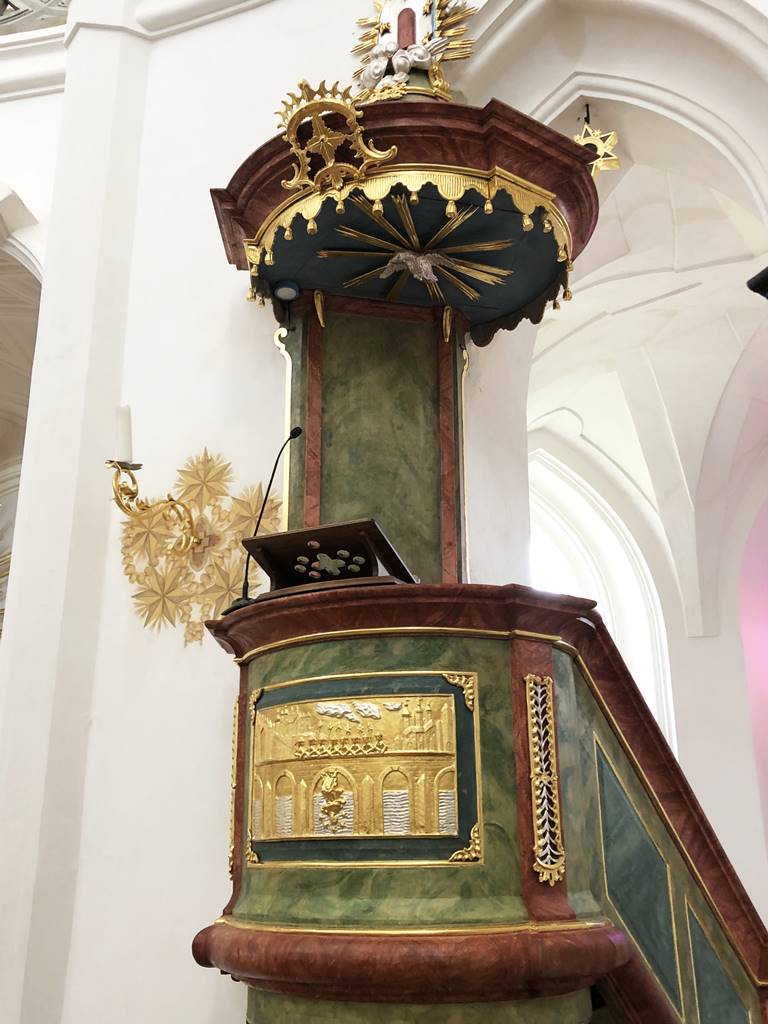 Eglise Saint-Jean-Népomucène (13) Eglise Saint-Jean-Népomucène (13)