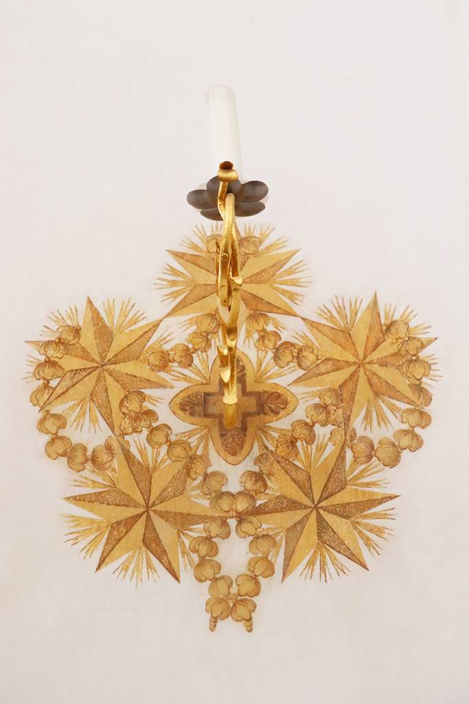 Eglise Saint-Jean-Népomucène (26) Eglise Saint-Jean-Népomucène (26)