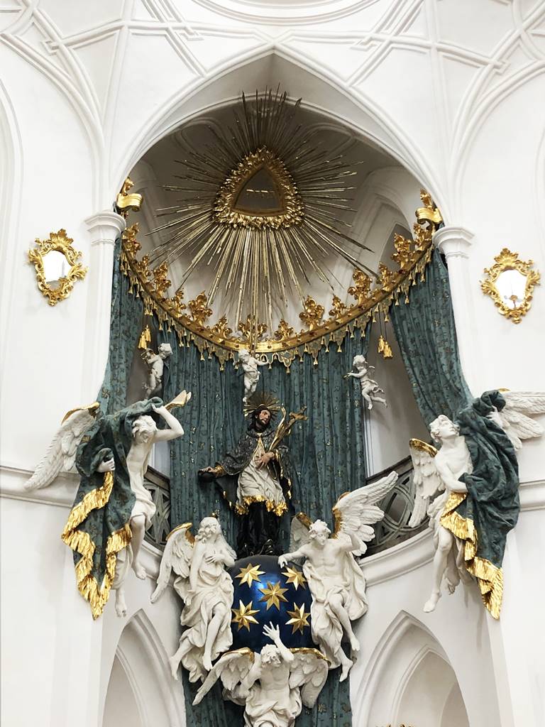 Eglise Saint-Jean-Népomucène (3) Eglise Saint-Jean-Népomucène (3)