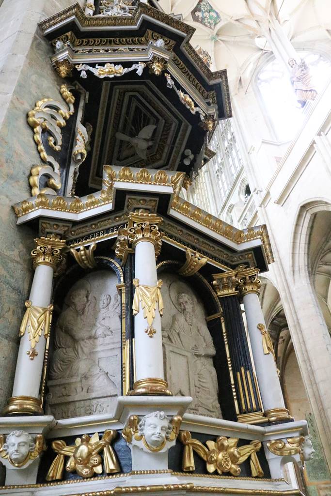 Cathédrale Ste Barbe Kutna Hora (16)