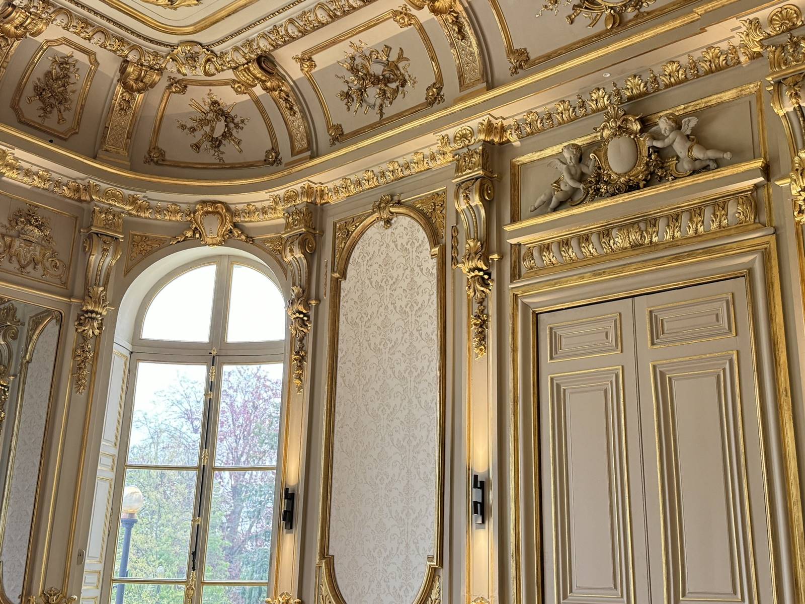 Château Perrier (4) Château Perrier (4)