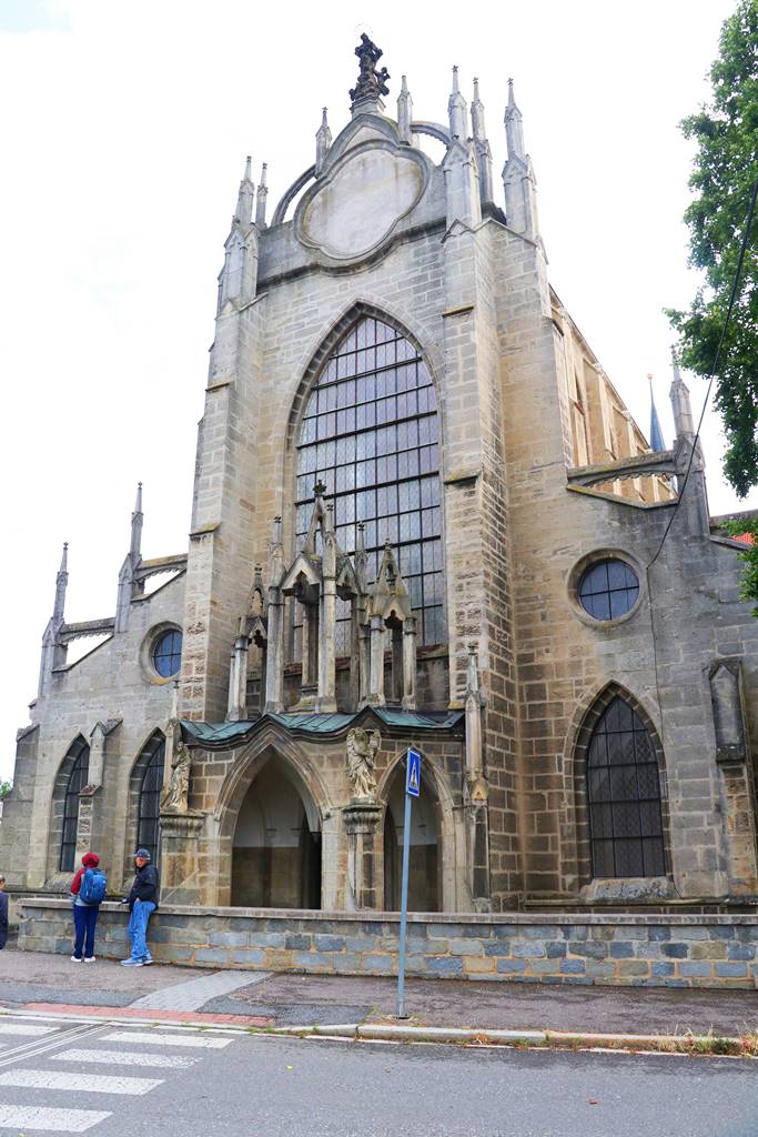 Eglise de l'Assomption de la Vierge Kutna Hora (1)