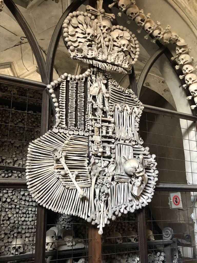 Ossuaire de Kutna Hora (4)
