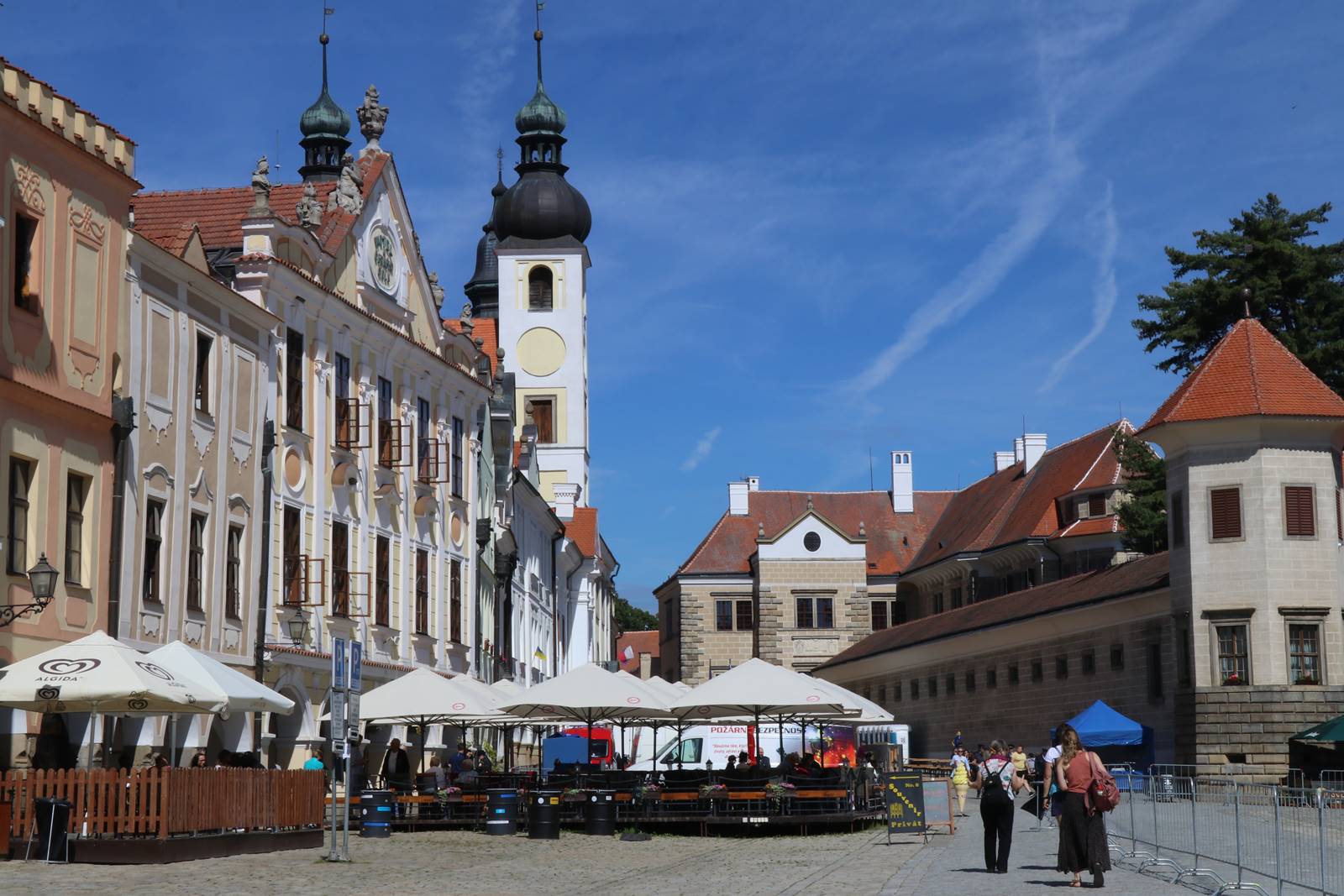 Place de Telc (24) Place de Telc (24)