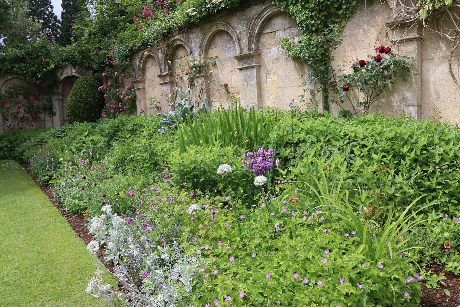 Dewstow Gardens Wales (15) Dewstow Gardens Wales (15)