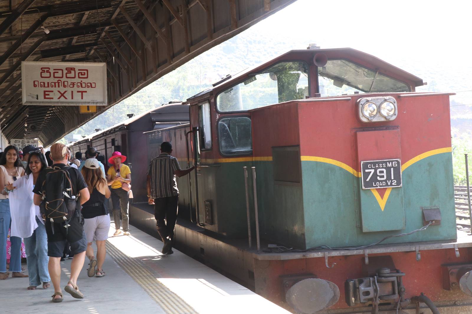 Train Sri Lanka (3)