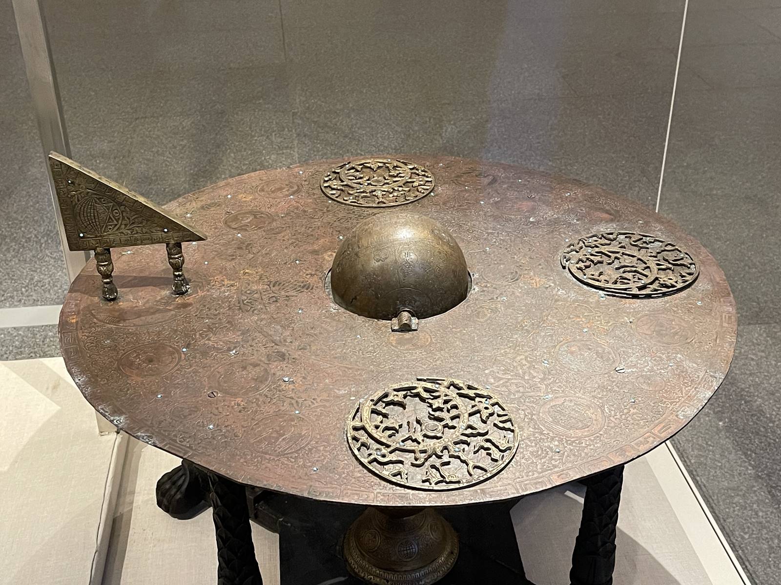 Astrolabe (3) Astrolabe (3)